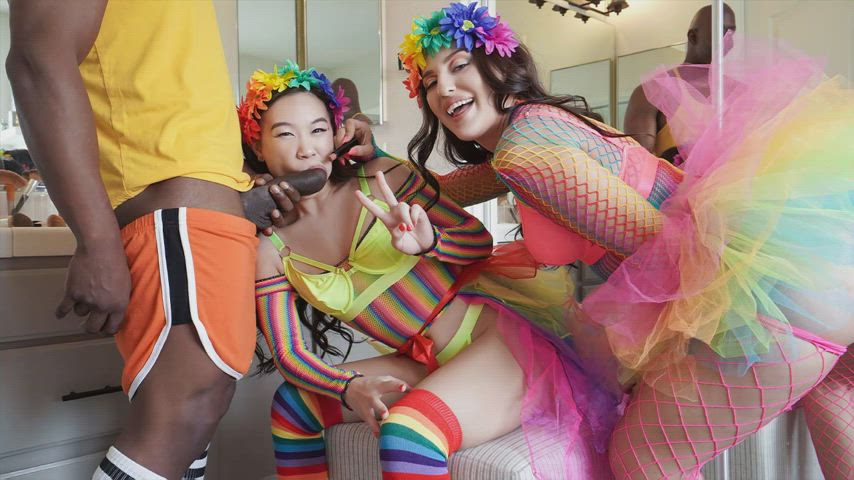 Teens Celebrating Their First Ever Pride Month With BBC - Subtitles