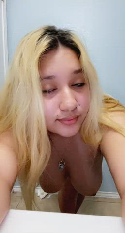 Big Tits Blonde Boobs Eye Contact Spit White Girl gif