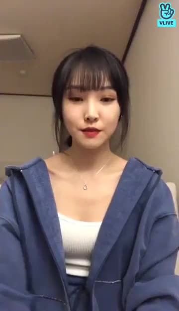 yuju transparent top tease