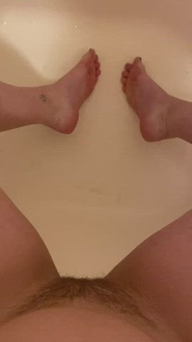 Do you like when I pee on my 18 year old feet? <3
