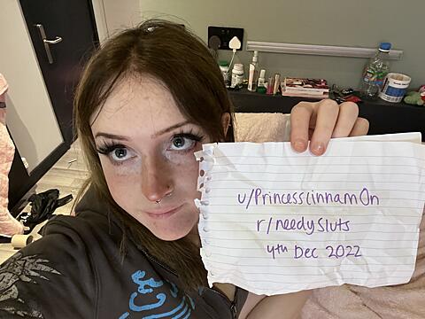 -Ella-Hughes-319