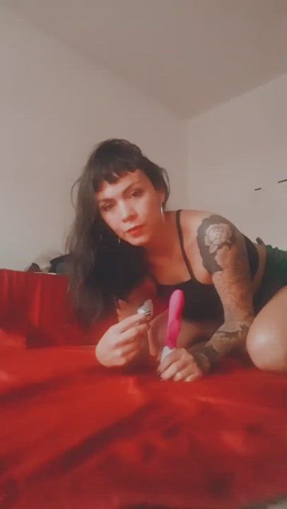 SUBSCRIBE 4 FREE | curvy latina ? love roleplay and sexting | link below ⬇️