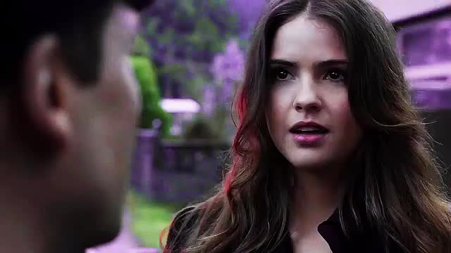 Shelley Hennig gif