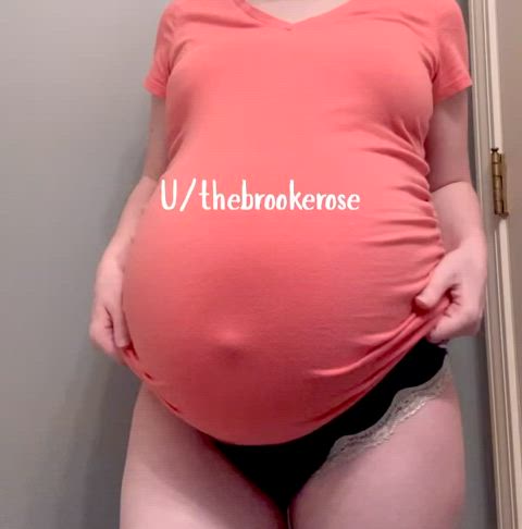 3 more days until I pop. Wanna breed me next?🥵