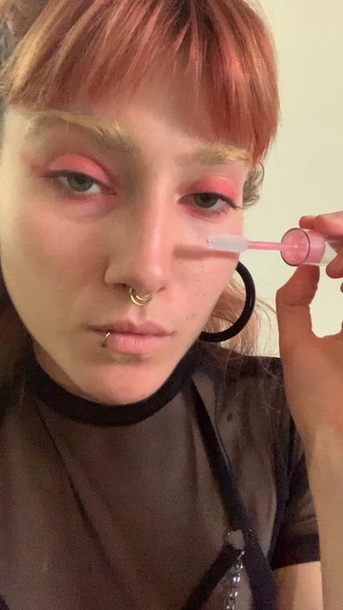 Come do your makeup with me