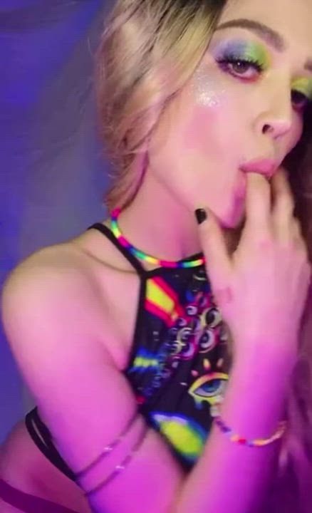 What a beautiful pair of tits [drop]