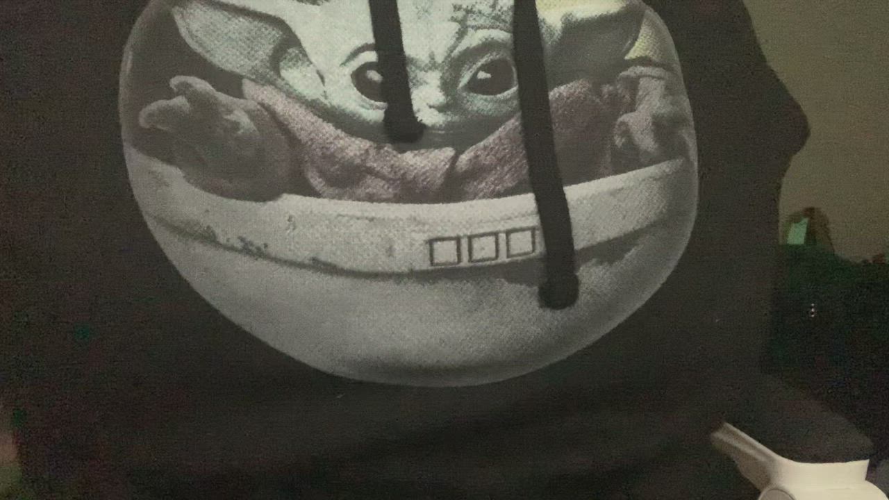 late night drop in my fav sweatshirt! ❤️ (oc)