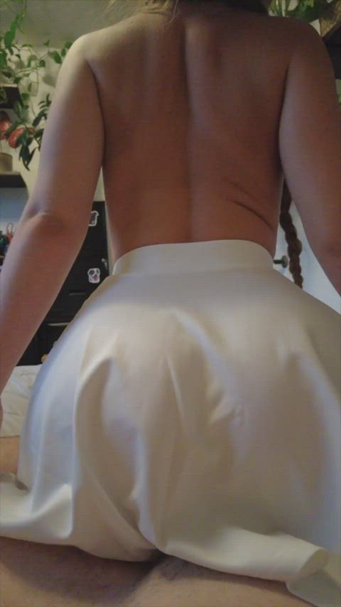 amateur ass riding gif