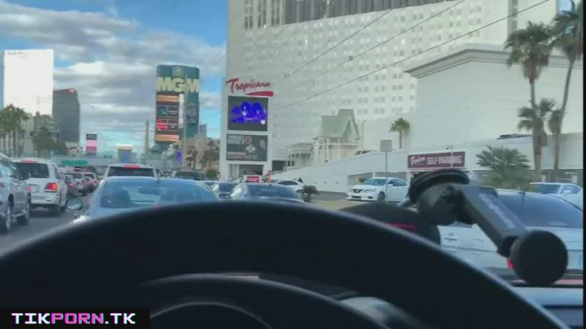 amateur blowjob car sex cumshot fast public gif