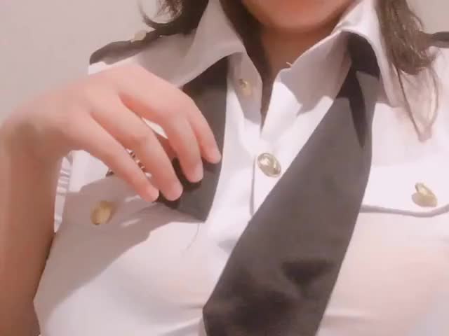 hiLari bakNEW-985518602223628288-20180415 100159-vid1