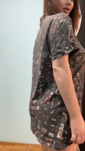 use my pale body <3
