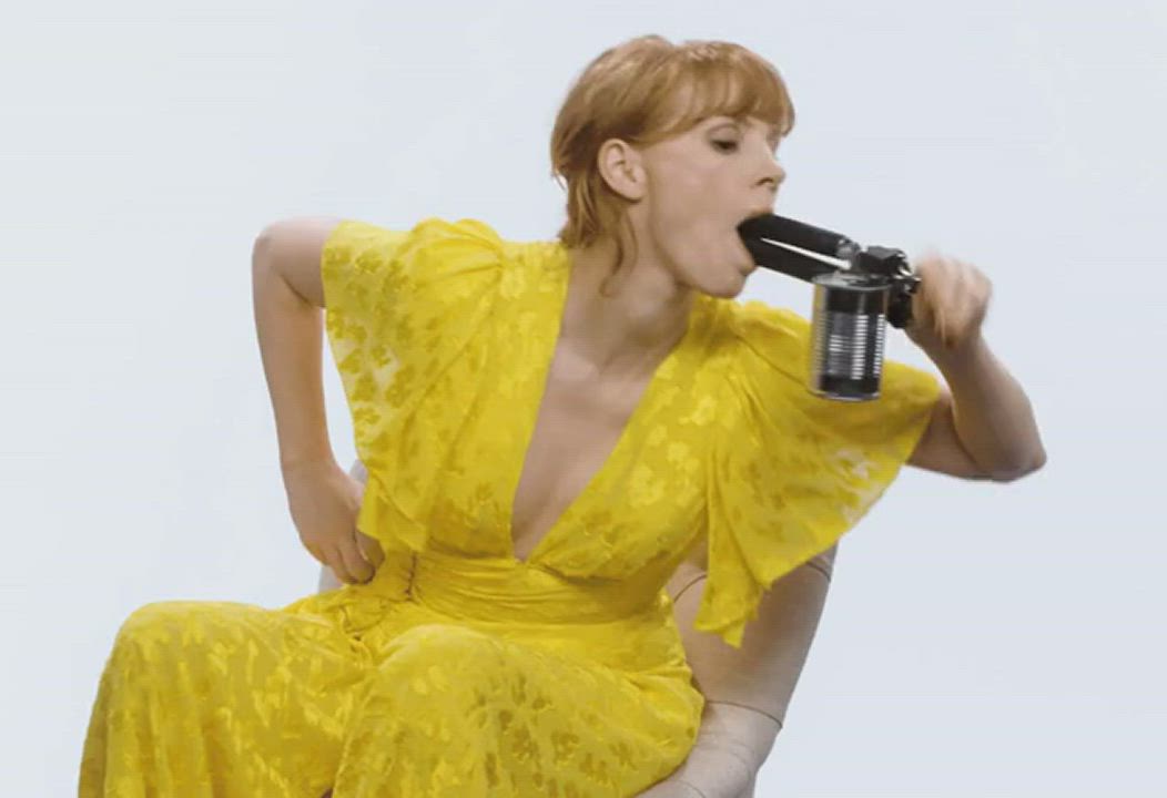 Jessica Chastain Redhead Sucking gif