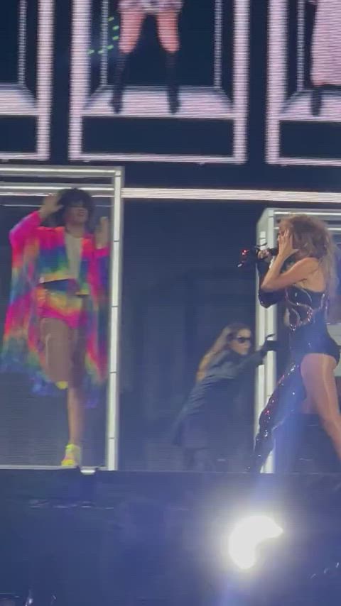 ass big ass celebrity gif