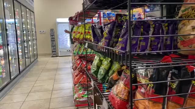 Pit stop on our road trip [oc][gif]