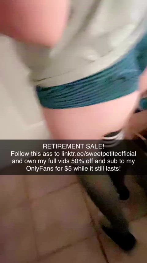 alt ass booty exhibitionist fansly manyvids onlyfans pornhub sweetpetite thighs gif