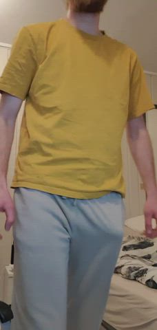 Whipping out of my sweats to make slaps