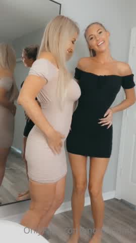 Mom &amp; daughter full OF on the comments [MEGA folder]