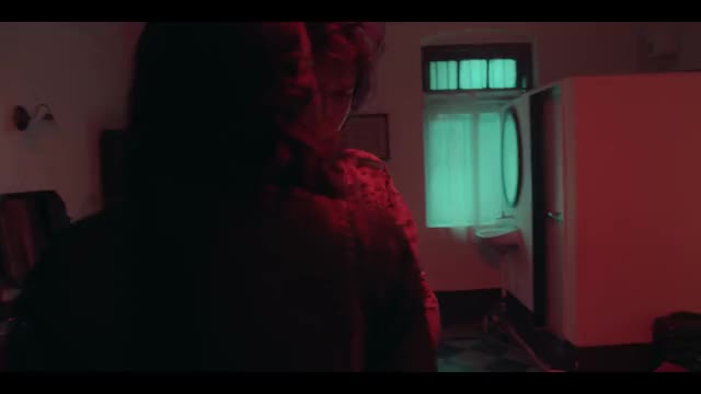 aaditi pohankar boobs pressed She S01E01