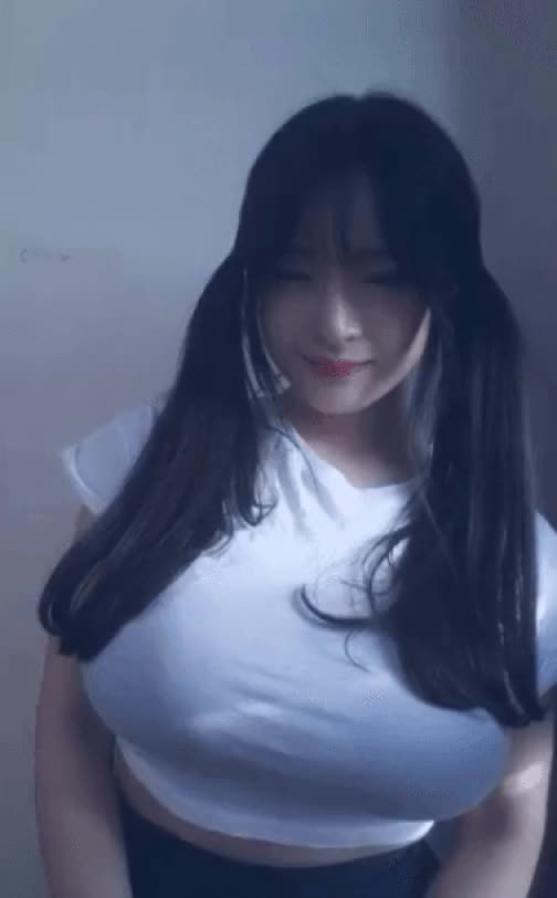 cute girl big tits