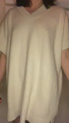 i wish someone would pound me [f]rom behind me after they rip my fishnets off (OC)