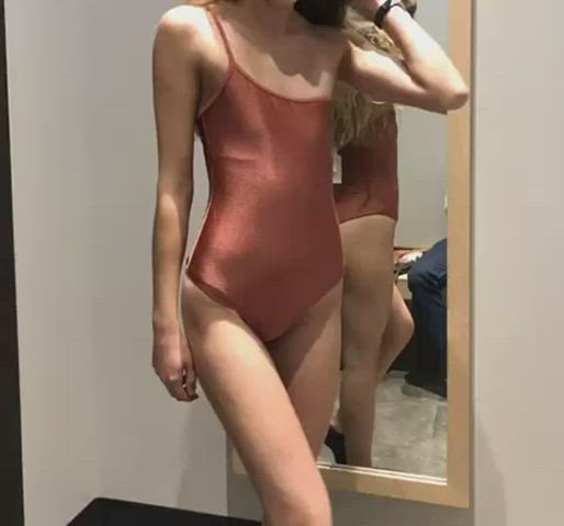 Changing rooms do it for me 🥵