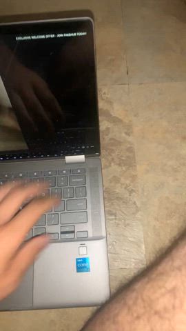 Can’t help myself when I see bbc 😵‍💫 2 finger clitty rub makes me cum prematurely