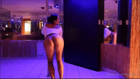 Karlee Grey Strip Twerking gif