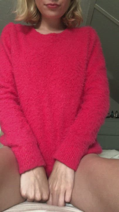 Can’t stop masturbating this morning, would you mind helping a legal teen out?