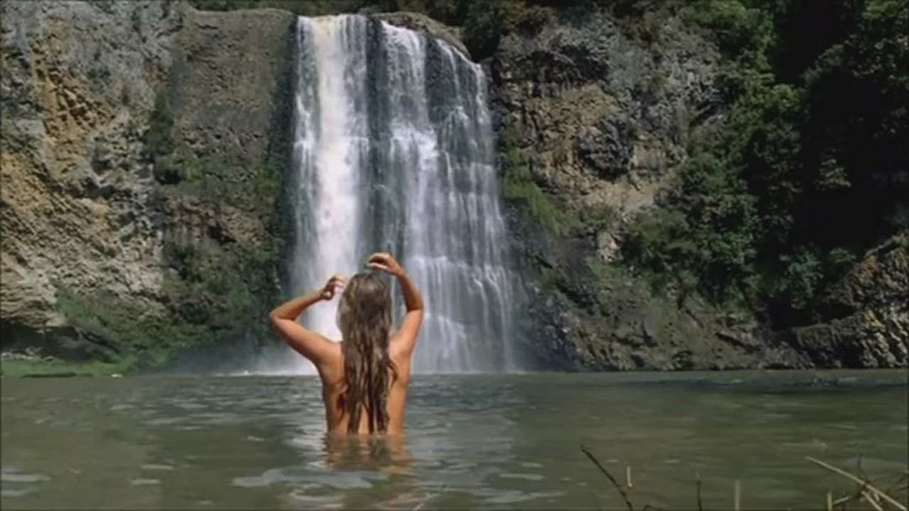 Leelee sobieski