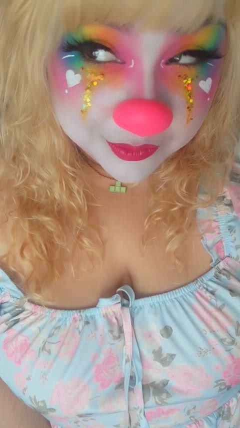 bbw clown clown girl fansly latina clown-girls girls-with-glasses just-boobs latinas