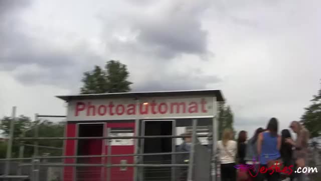 PHOTOBOOTH