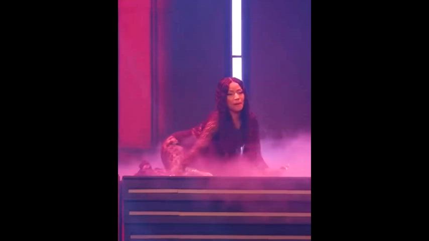celebrity ebony huge ass nicki minaj gif