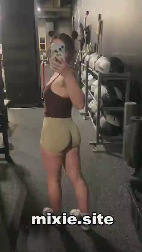 celebrity chastity kitty manyvids saggy tits sex toy tight pussy gif