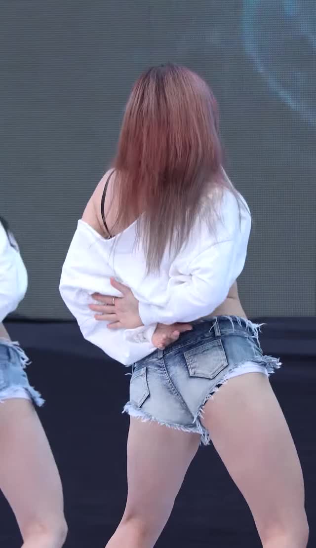 Switchberry - Hana Taking off her Shirt On Stage