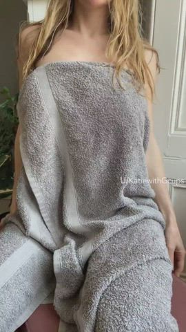 Beautiful bimbo shakes her towel off
