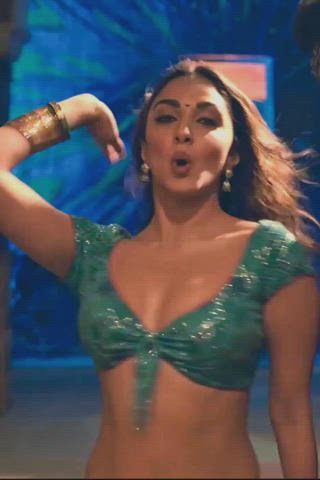 Kiara Advani Bijlee Edit-Pt2