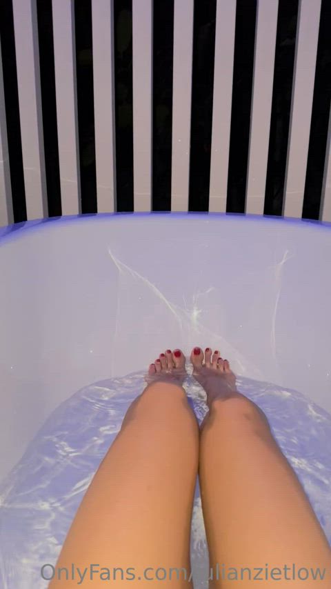 bathtub onlyfans small tits gif