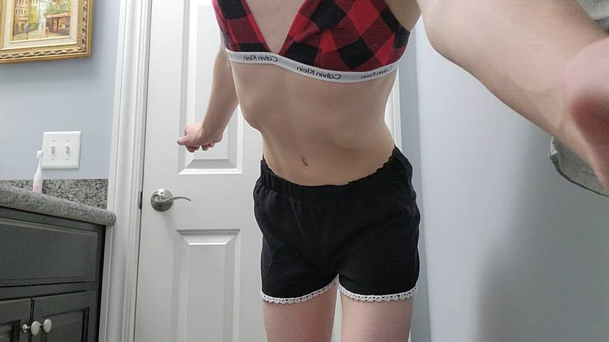 🖤 Femboys who have a similar body type to me: you're my fucking kryptonite 🤤🤤