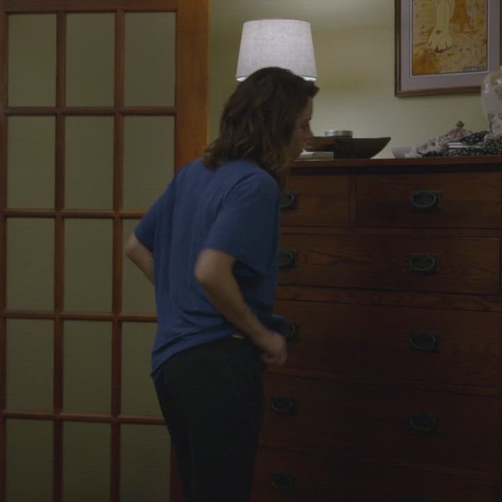 Aubrey Plaza in Easy (2017)