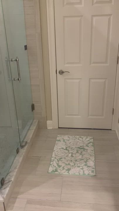 Morning towel drop!!!😘🎉