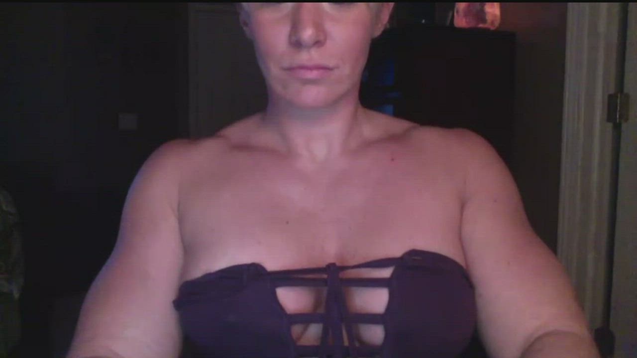 Bodybuilder Fake Boobs Muscular Girl Muscular Milf gif
