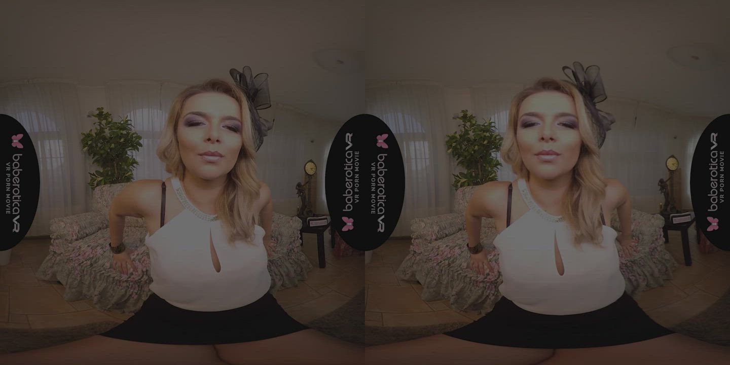 Nikky Dream has the hottest set of tits and wettest pussy and she is naked now