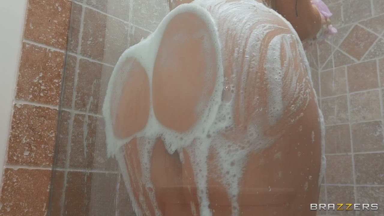 Big Tits Pawg Shower Siri Soapy gif