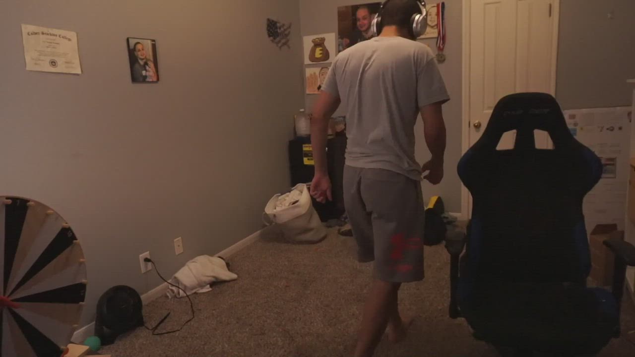 My first ever twerking video. How did I do ? I hope I didn't disappoint. I know my