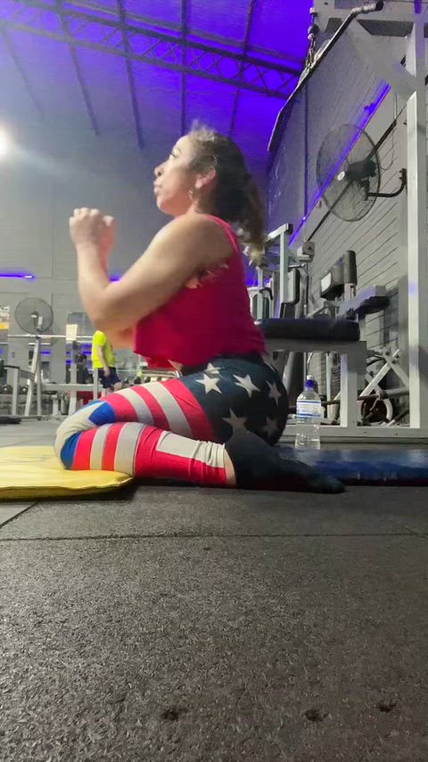 babe fitness gym gif
