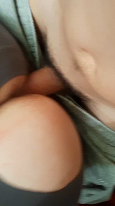 Ripped leggings and spread pussy open for deep penetration🤤😵