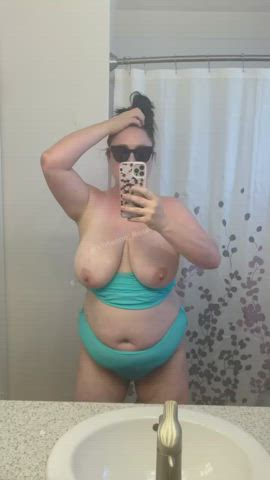 Here are my milf hangers for you