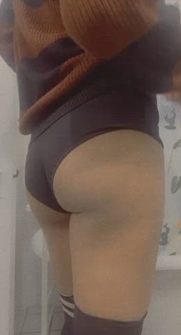 some more of my ass<3