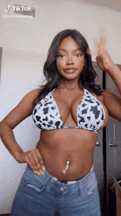 Boobs Busty Ebony gif