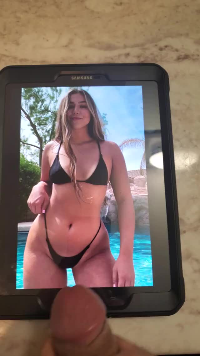 Sorority Brunette - Cum Tribute Fail (lol)